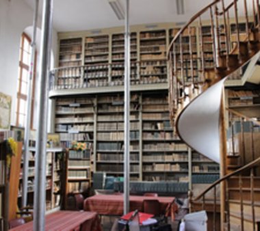 Bibliothèque Aire - Intérieur